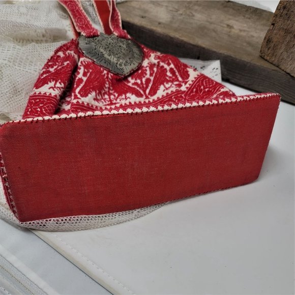 Fun Red Fabric Boho Purse w/ Metal Heart Decoration - Picture 5 of 7